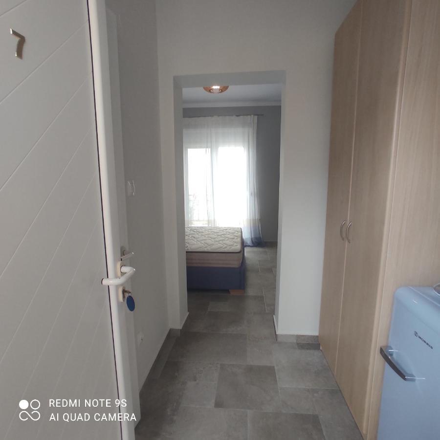 Nafsika Apartment Амоляни Екстериор снимка